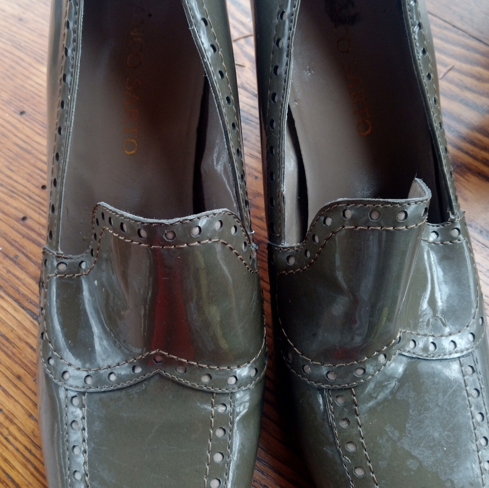 Franko Sarto pumps. Olive green. 9M
